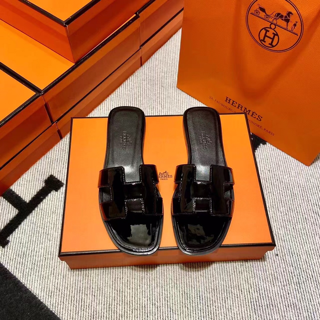 에르메스 올수공 오란 슬리퍼 샌들 페이던트 39